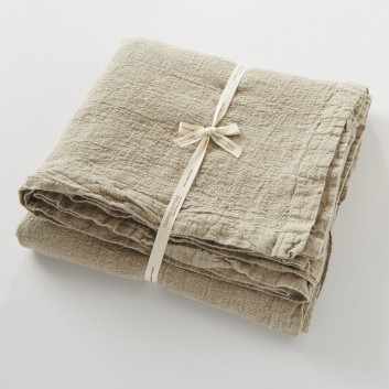 https://media3.coin-fr.com/10031-home_default/empreinte-bedspread-charvet-100-linen-3-colors.jpg