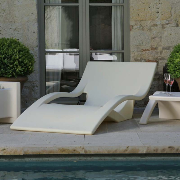 Link Muse Lounge Chair - 2 colors