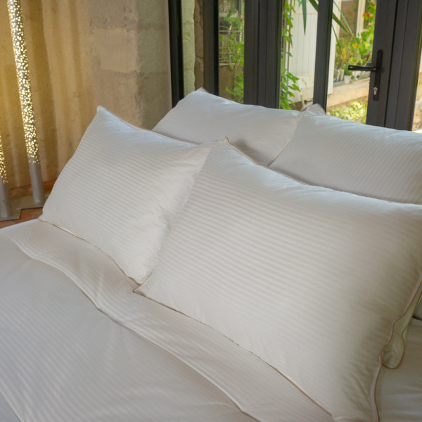 LESTRA Fjord Grand Hotel Soft Pillow - 2 Sizes