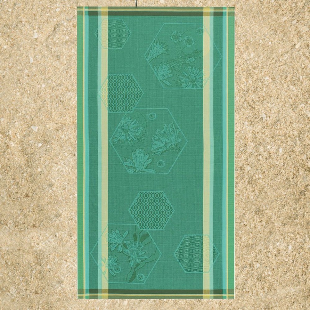 Le Jacquard Honeycomb Oiseau De Paradis Beach Towel